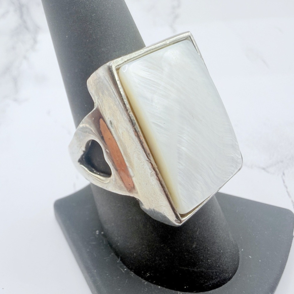 Large White Glass Statement Ring Size 9 Silver Toneβ Modernist Rectangle New